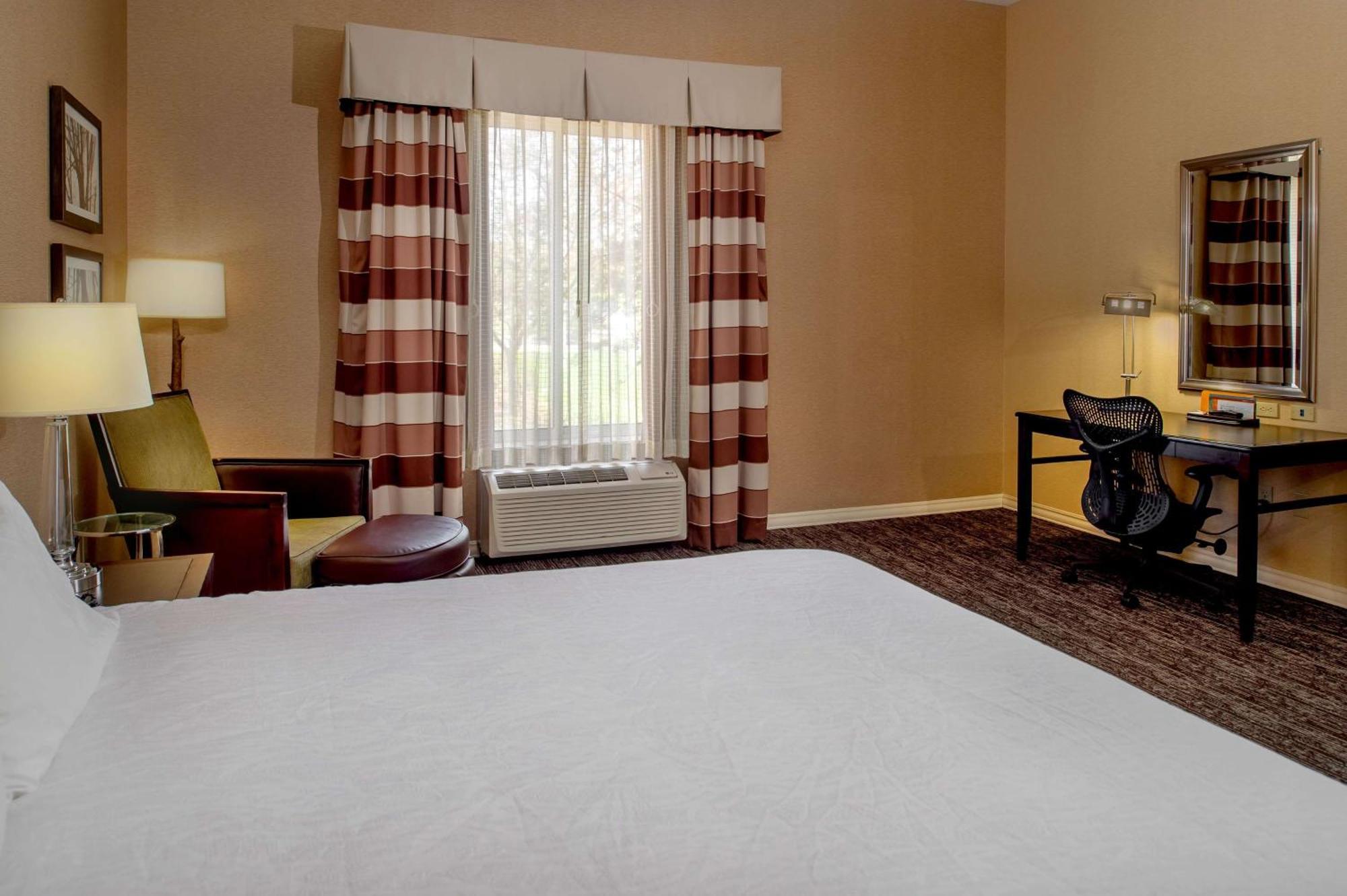 Hilton Garden Inn St. Louis Airport Berkeley Екстер'єр фото