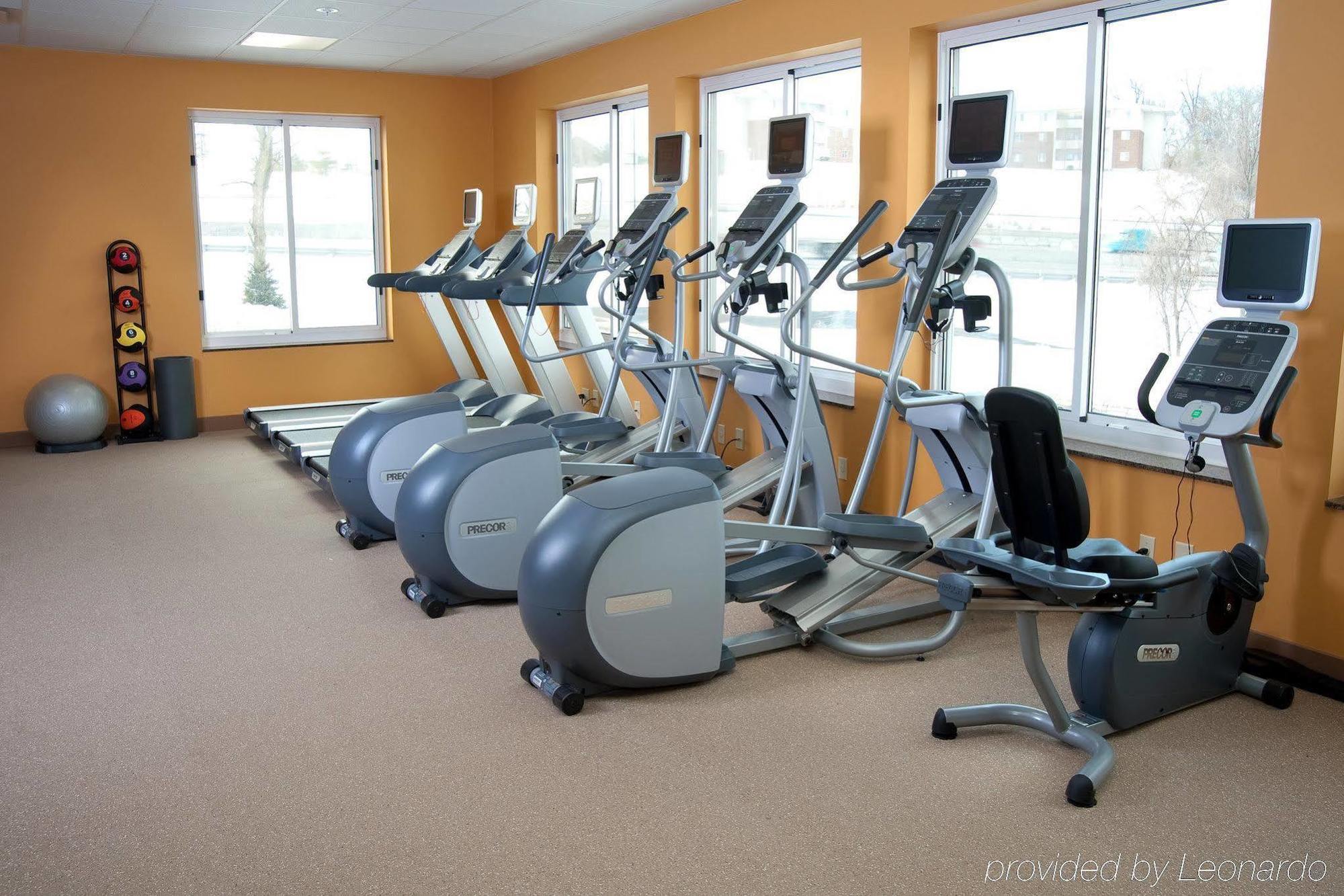 Hilton Garden Inn St. Louis Airport Berkeley Зручності фото